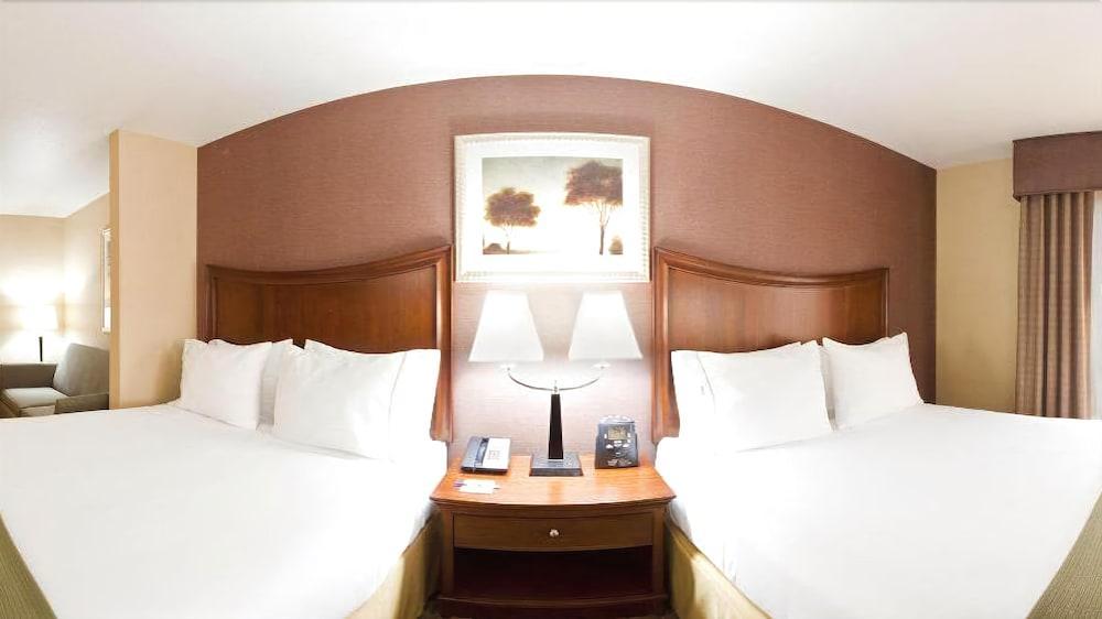 Holiday Inn Express Hotel & Suites Willows By Ihg Экстерьер фото