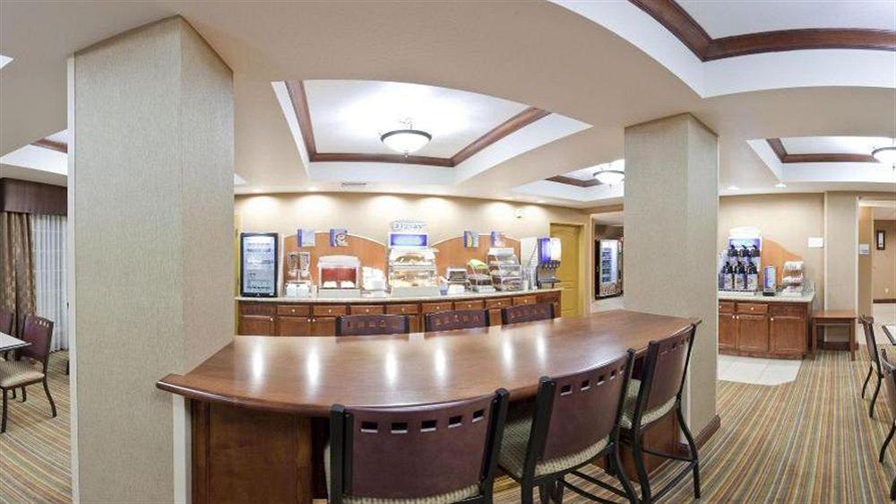 Holiday Inn Express Hotel & Suites Willows By Ihg Экстерьер фото