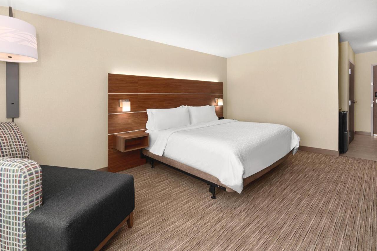 Holiday Inn Express Hotel & Suites Willows By Ihg Экстерьер фото