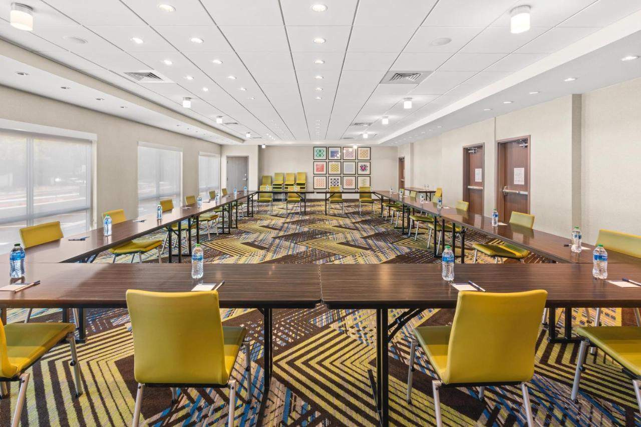Holiday Inn Express Hotel & Suites Willows By Ihg Экстерьер фото